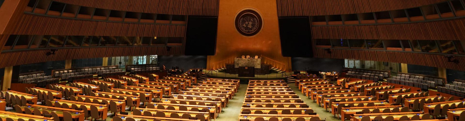 Pivotal UN summit seeks to avert climate “catastrophe” background